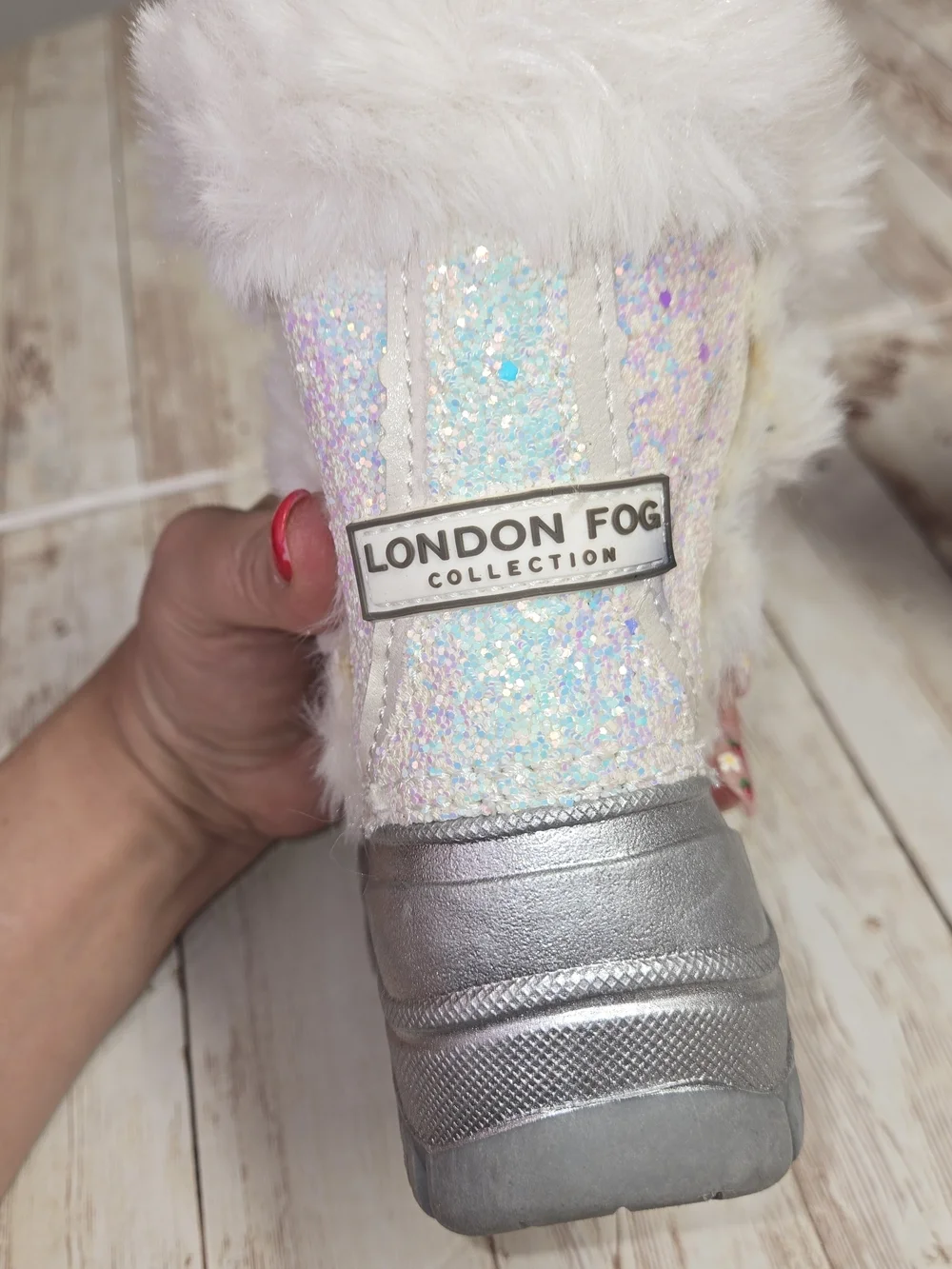 London Fog Girls Size 7M Silver Glitter Faux Fur Winter Snow Boots